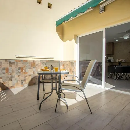 Esterlitzia Apt. En Mareverde