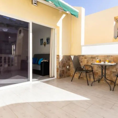 Esterlitzia Apt. En Mareverde Apartment *